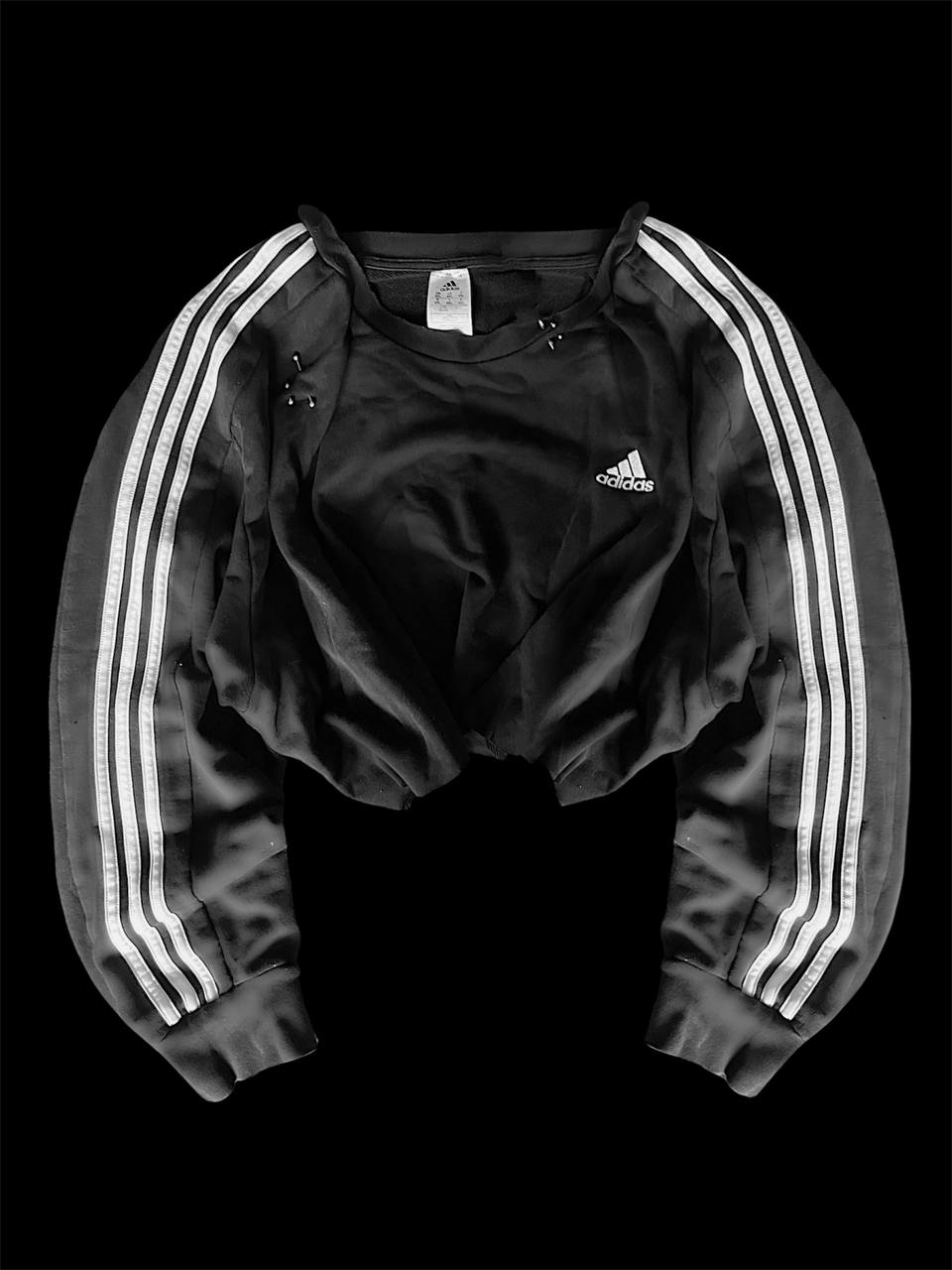 Adidas cropped + pirsing sweatshirt