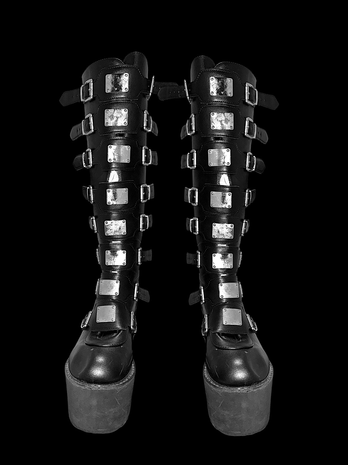 Готичні чоботи