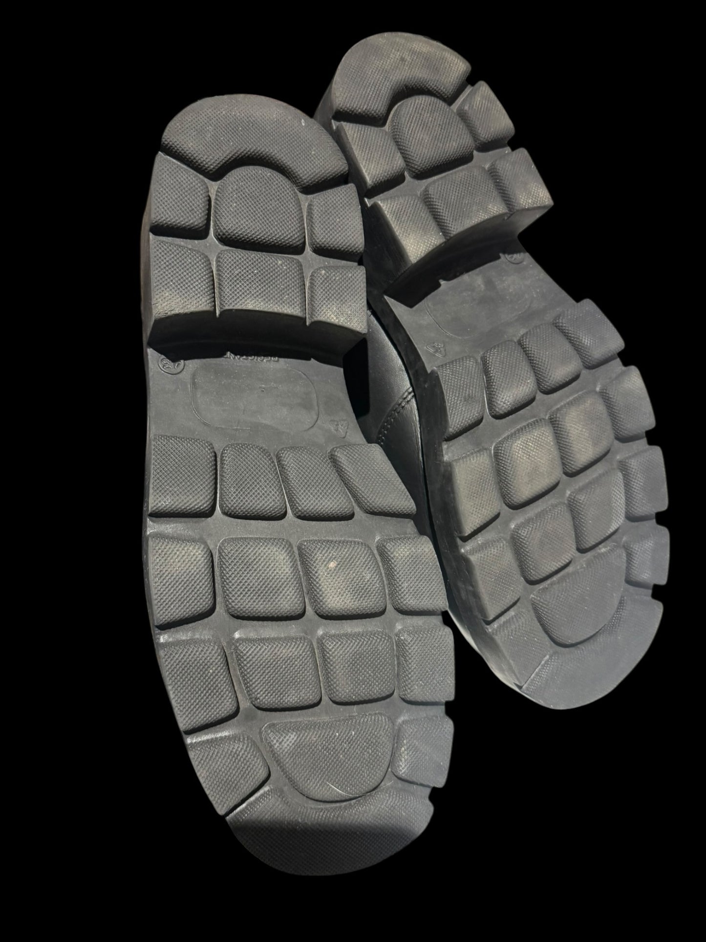 Buffalo Tank Shoes