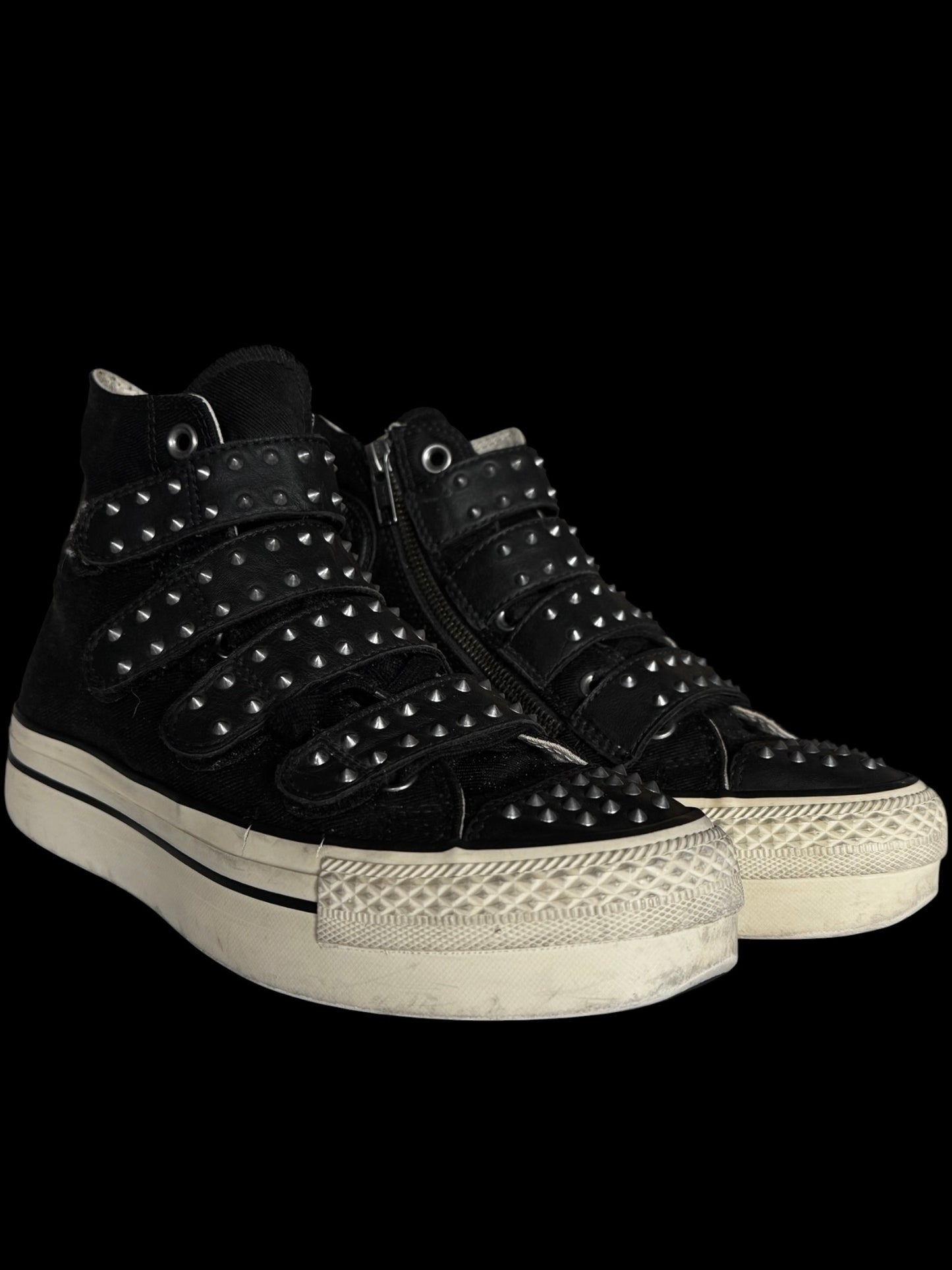 Converse All Stars Studded Shoes
