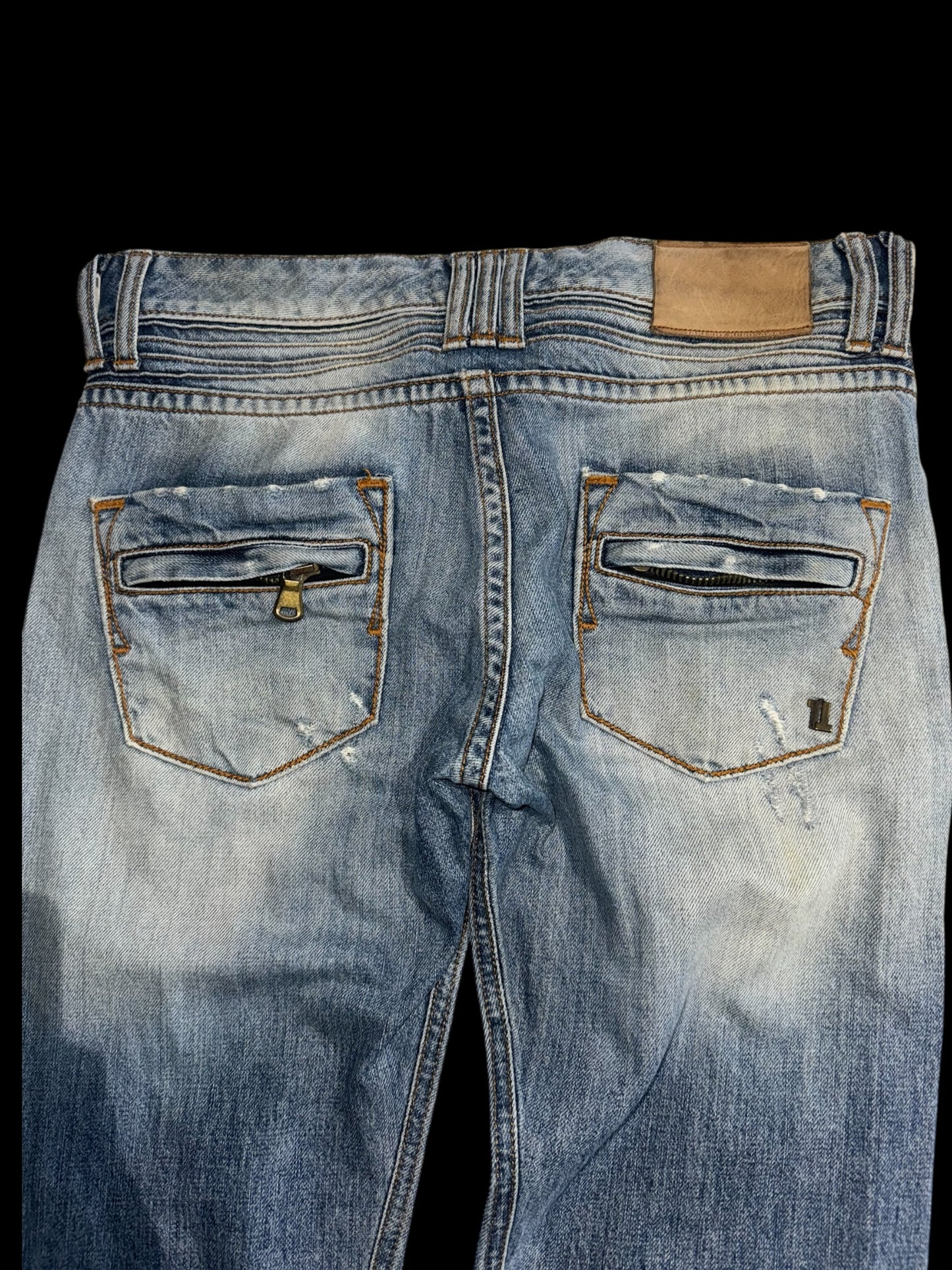 Tekeshy Kurasawa Jeans