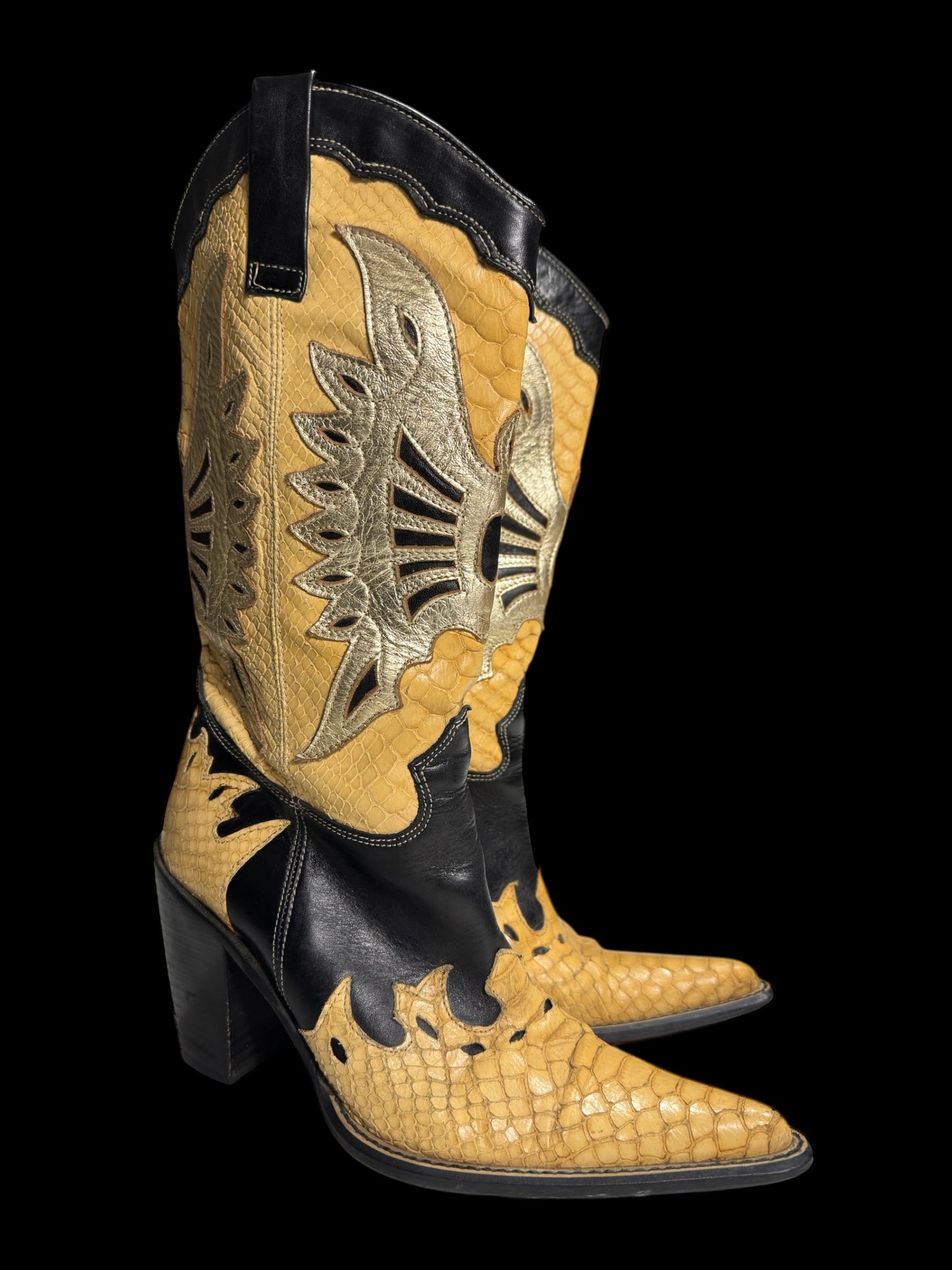 Вінтажні чоботи-козаки 36