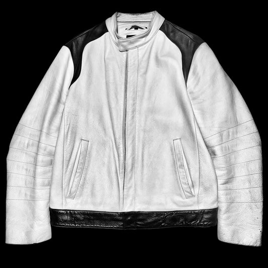 Чорно-біла шкіряна куртка Л